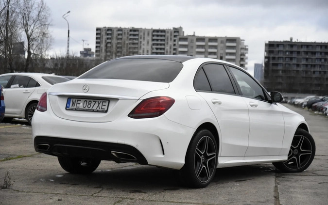 Mercedes-Benz Klasa C cena 126688 przebieg: 157000, rok produkcji 2019 z Sieniawa małe 326